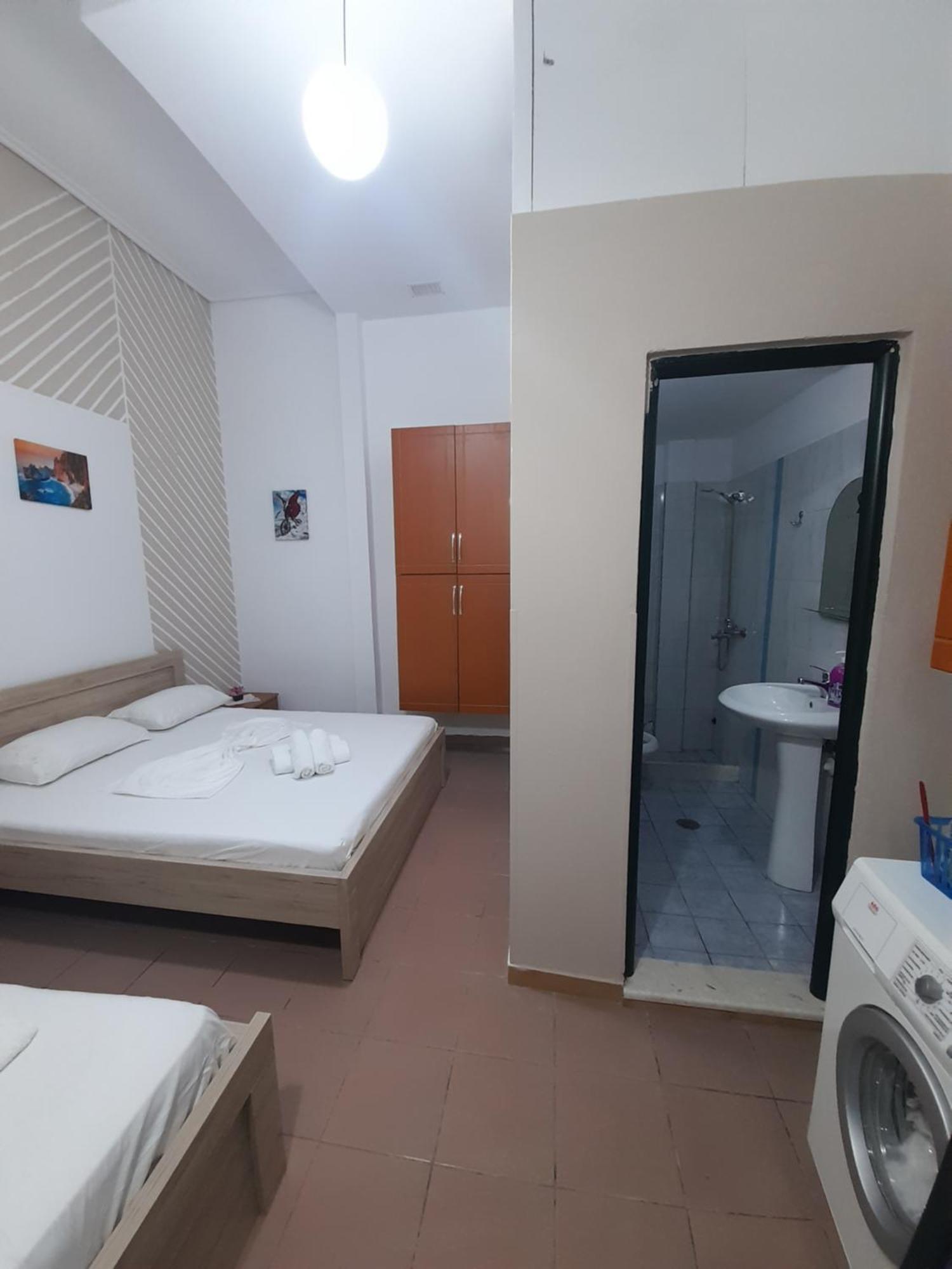 Mucaj House Lägenhet Vlorë Exteriör bild