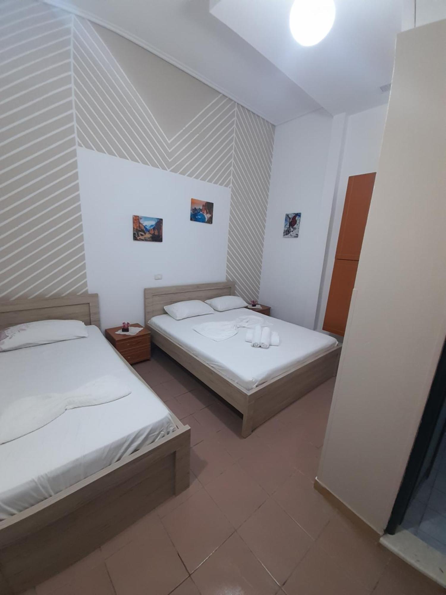 Mucaj House Lägenhet Vlorë Exteriör bild