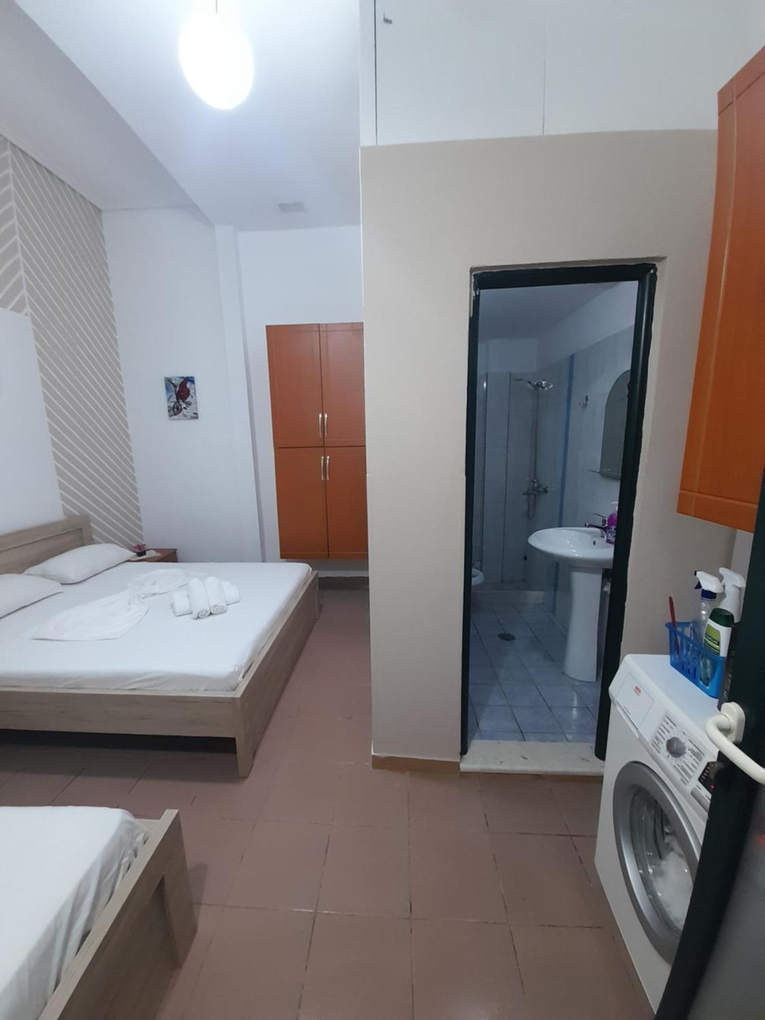 Mucaj House Lägenhet Vlorë Exteriör bild